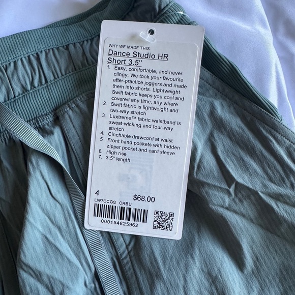 ๐๐ Lululemon Dance Studio High Rise Short 3.5โ - Crater Blue - Picture 8 of 9